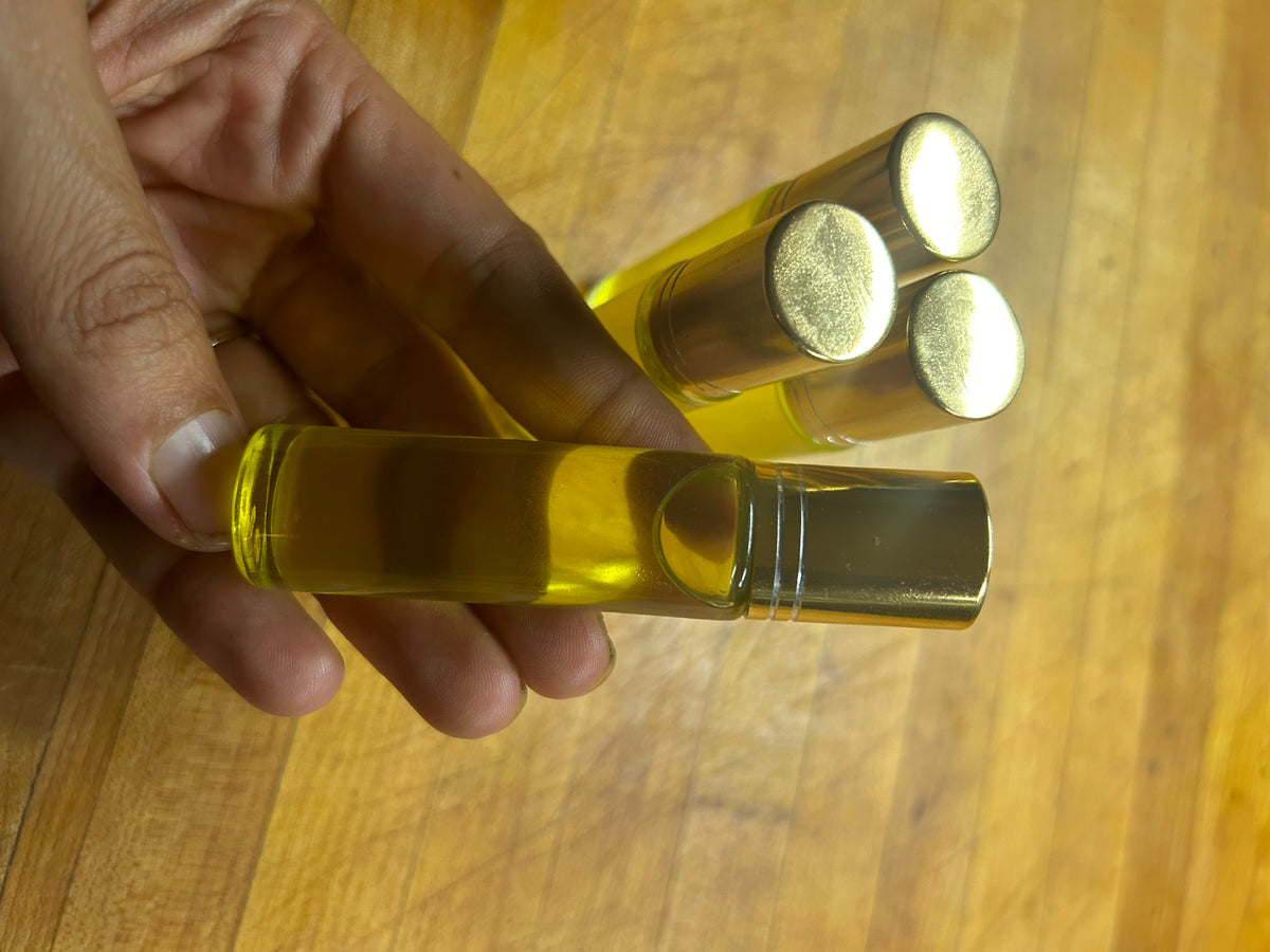 restorative botanical blend roller